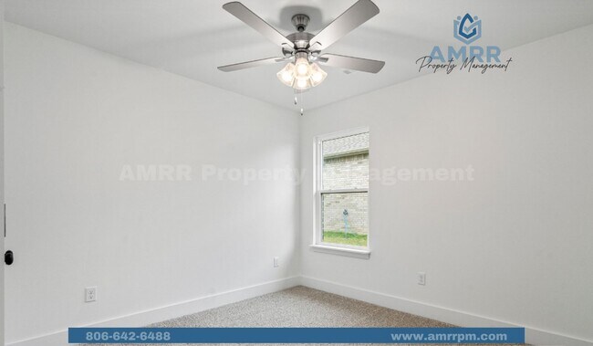 Building Photo - Your Dream Home Awaits! Spacious 4-Bedroom Modern Home with Open-Concept Living