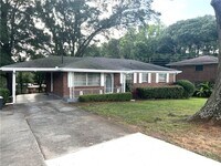 Building Photo - 2167 Wallingford Dr