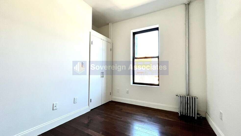 Building Photo - 285 St Nicholas Ave