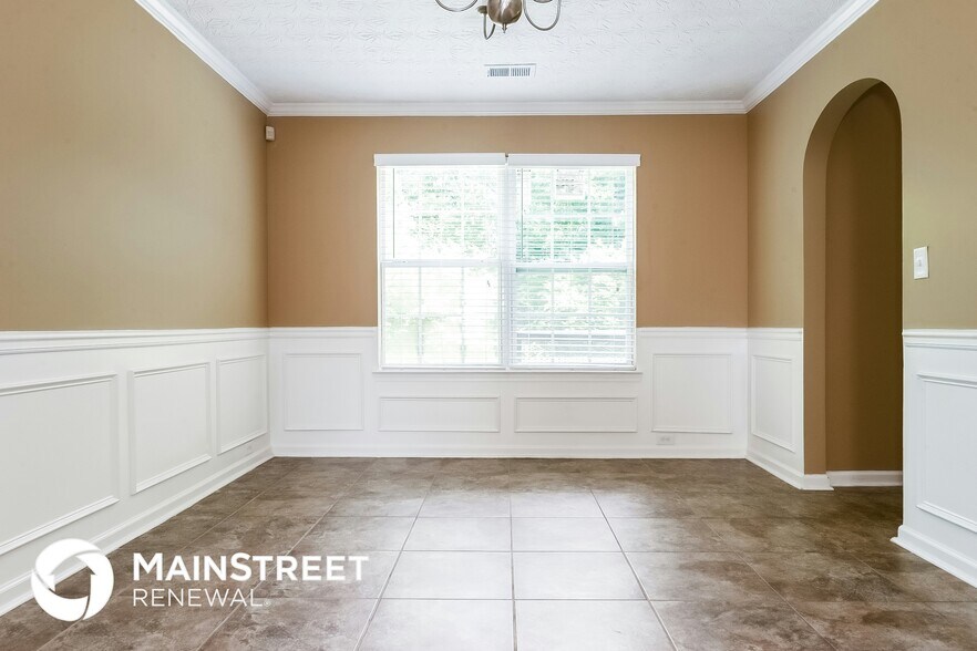 Building Photo - 2492 Brighton Trail