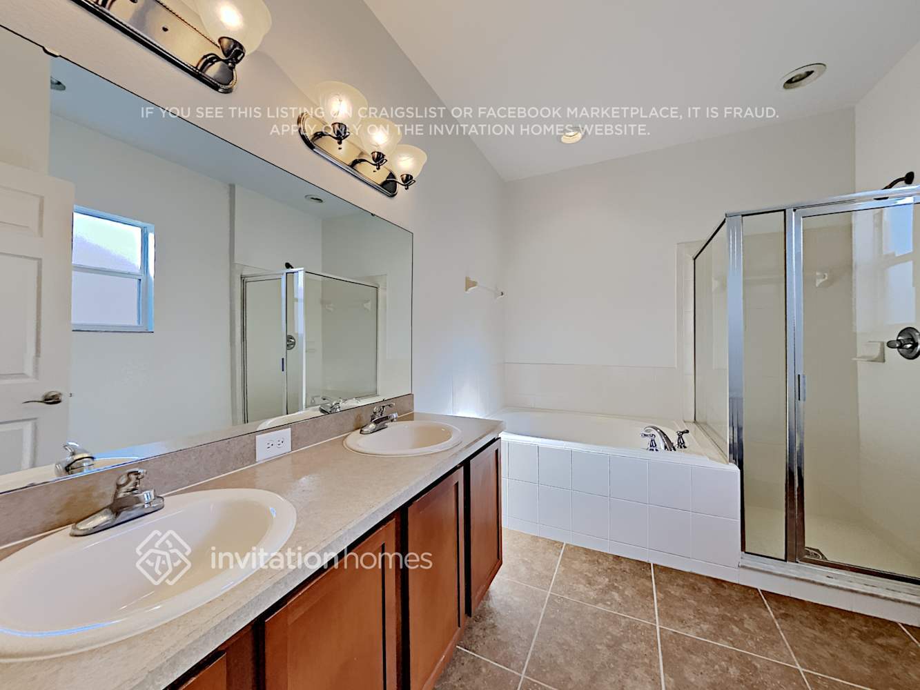 Building Photo - 4681 Mandolin Loop