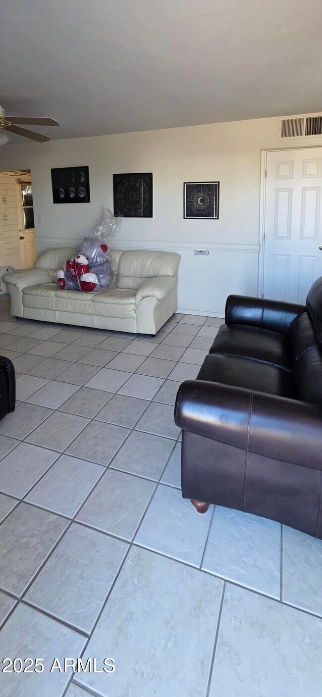 Building Photo - 11329 W Duluth Ave