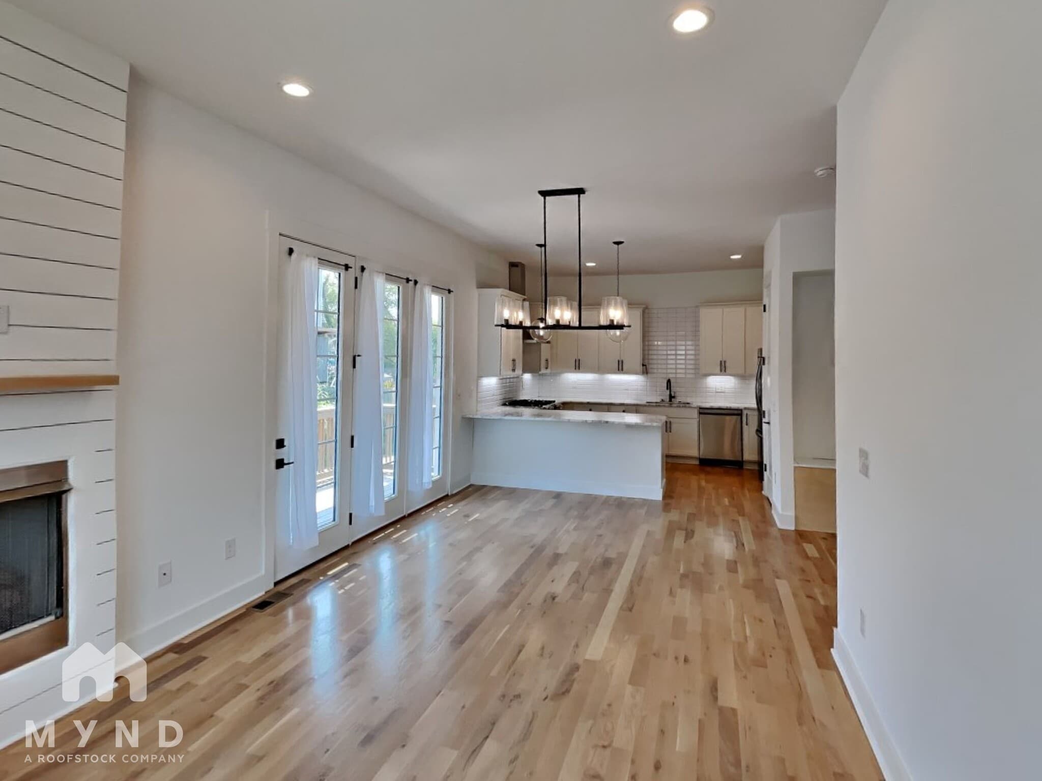 Building Photo - 131 Fain St