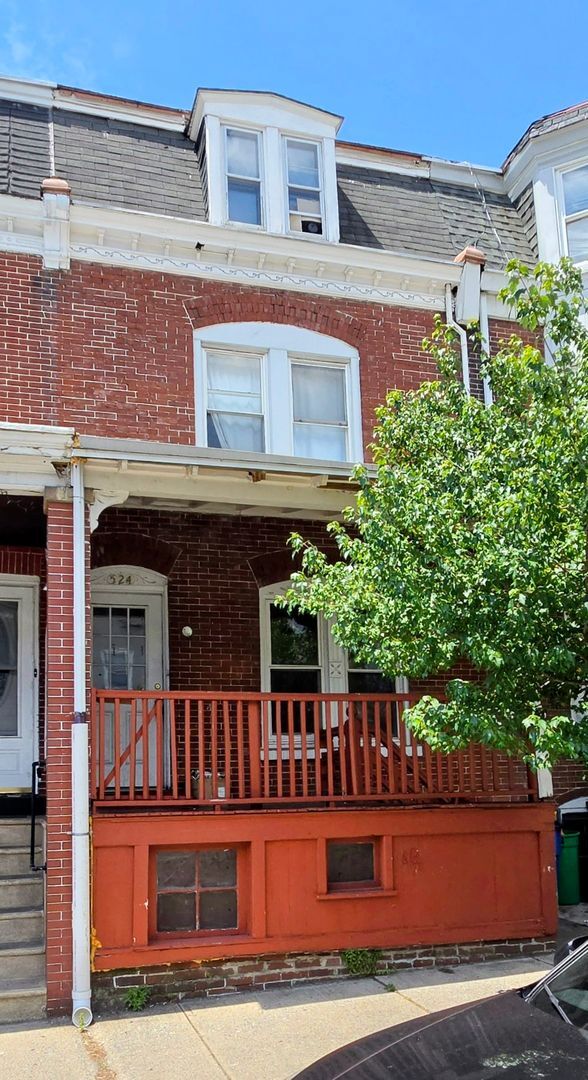 Building Photo - 524 N 5th St