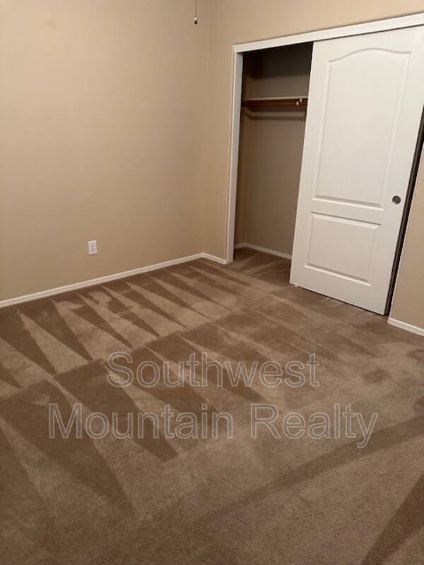 Building Photo - 4245 E Ficus Way