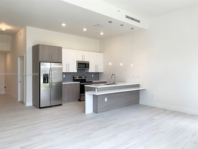 Building Photo - 4384 NW 9th St.