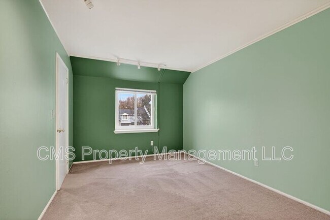 Building Photo - 34 Jeffrey Cir