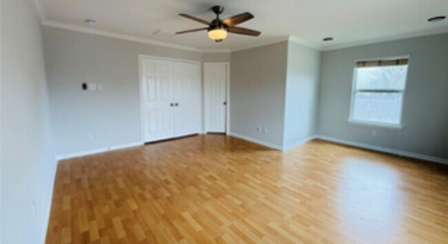 Building Photo - 18122 Rexine Ln