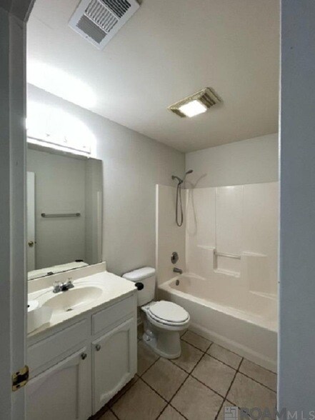 Building Photo - 7646 Quorum Dr