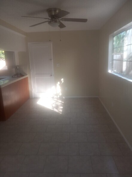 Building Photo - 4109 Live Oak St