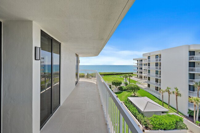 Building Photo - 3300 S Ocean Blvd