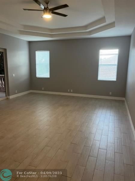 Building Photo - 8501 Butler Greenwood Dr