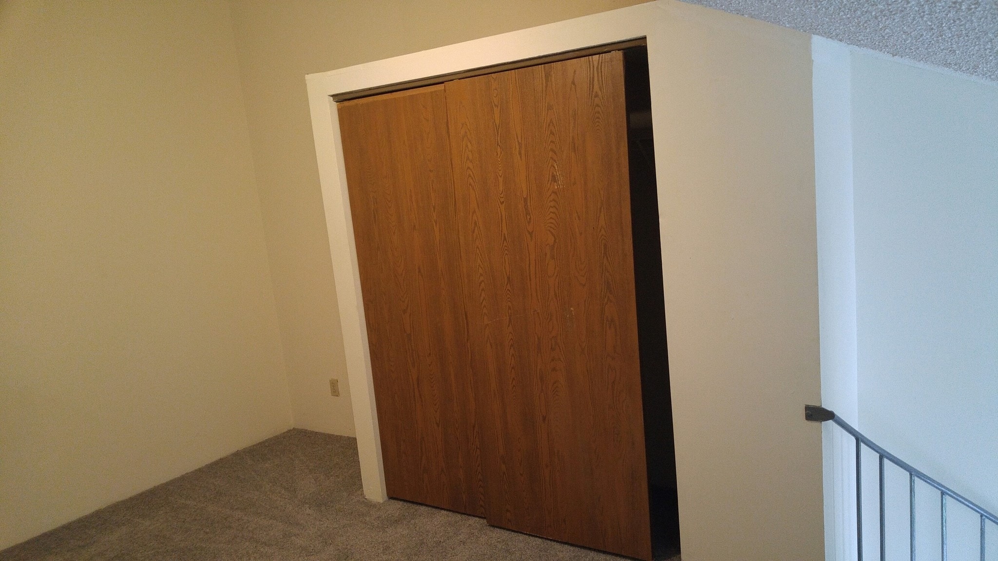 Building Photo - 108 W Charles St