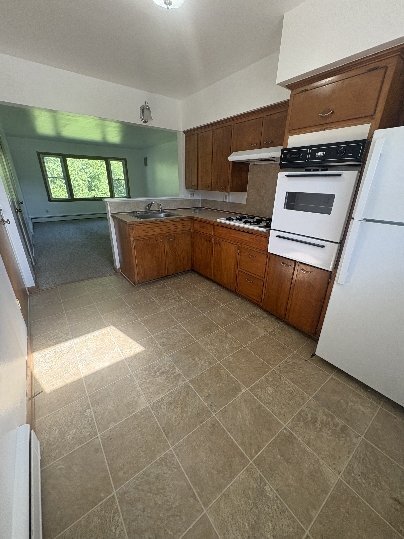 Building Photo - 108 S Brewer Dr
