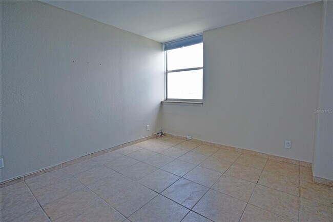 Building Photo - 4015 Bayshore Blvd