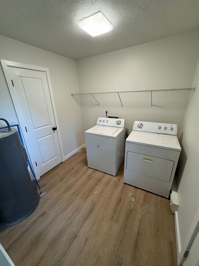 Building Photo - Remodeled Three Bedroom Single Family Home...