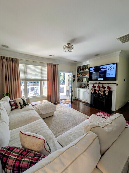 Primary Photo - 3423 Steven Lorimer Ln