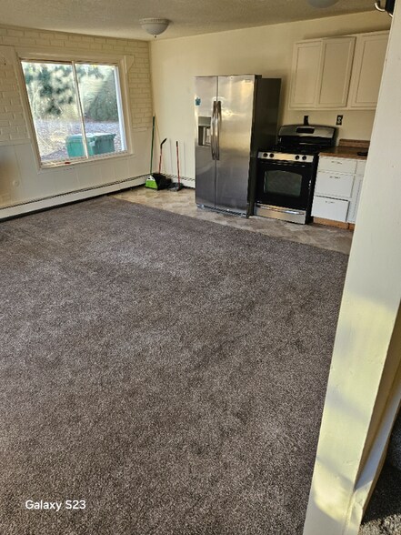 Building Photo - 11800 Sunset Ln