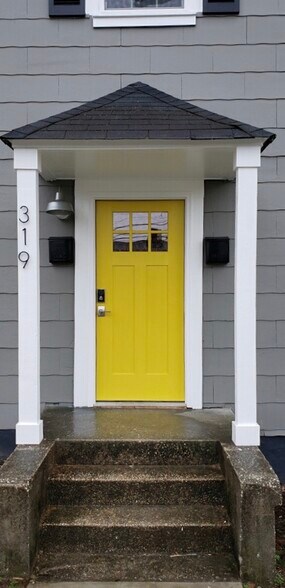 Front Secure Entry - 319 W Fisher Ave