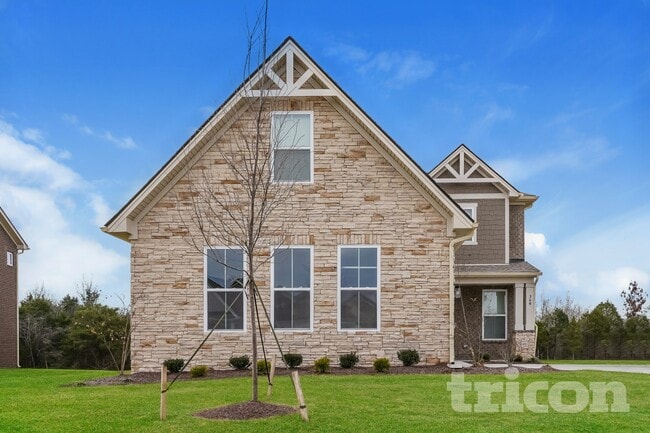 Building Photo - 360 Park Glen Dr