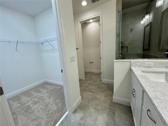 Building Photo - 9874 Bucklow Hill Dr