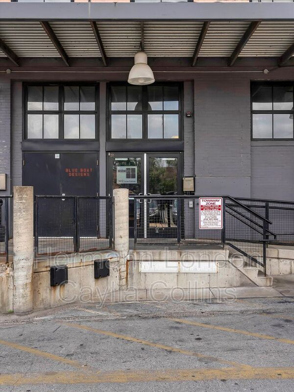 Building Photo - 1601 Washington Ave