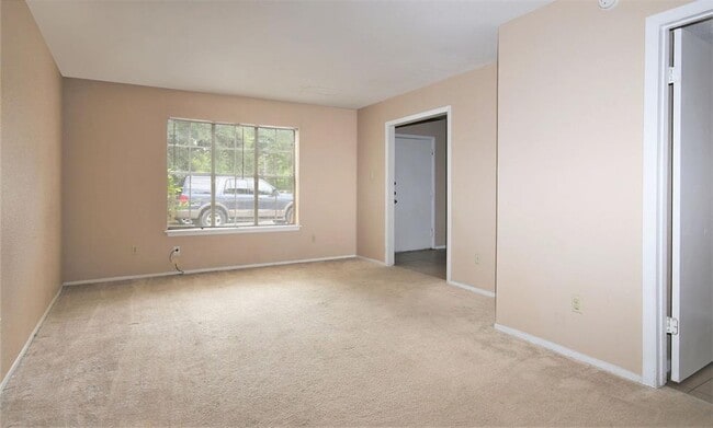 Building Photo - 9204 Campbell Rd