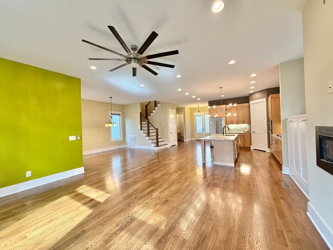 Building Photo - Modern 3BD, 3.5BA Raleigh Home on a Corner Lot with a 2-Car Attached Garage & Private Backyard in...