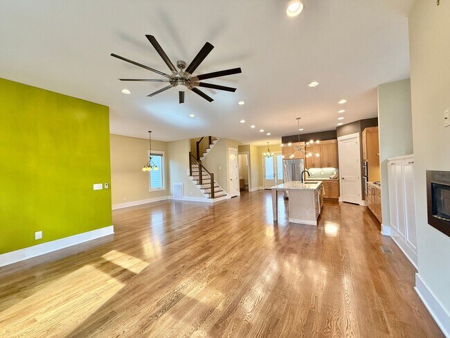 Building Photo - Modern 4BD, 3.5BA Raleigh Home on a Corner Lot with a 2-Car Attached Garage & Private Backyard in...