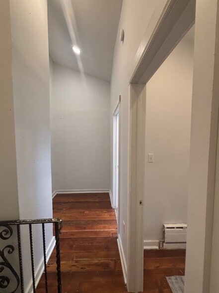 Building Photo - 452 Belgrade St