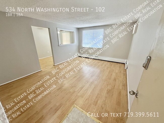 Building Photo - 534 N Washington St