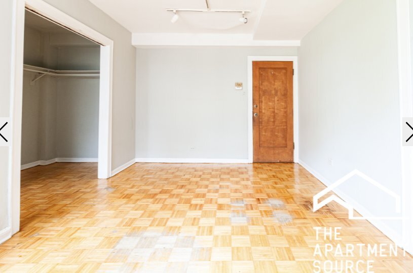 Building Photo - 739 W Belmont Ave