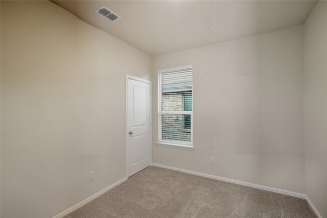 Building Photo - 8313 Twisted Pne Wy