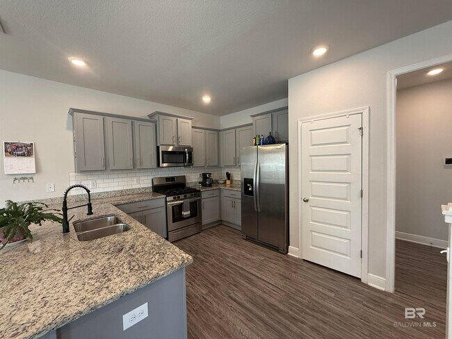 Building Photo - 24393 Alydar Lp