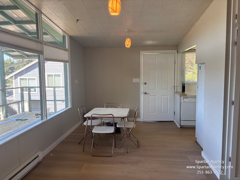 Building Photo - 1020 184th Avenue Ct E