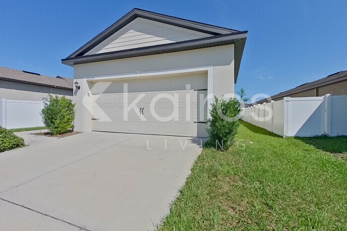 Building Photo - 30059 Fedora Cir