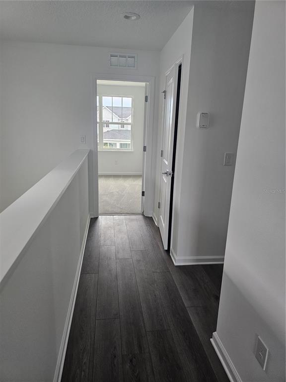 Building Photo - 1526 Ridgeback Ln
