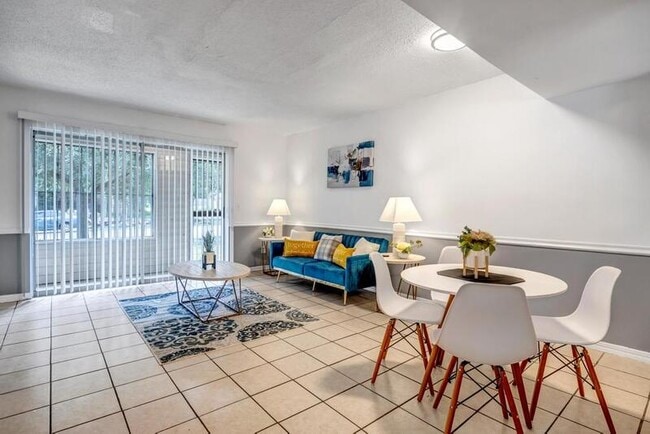 Building Photo - 111 E 1st St