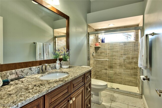 Building Photo - 8850 Creek Run Dr