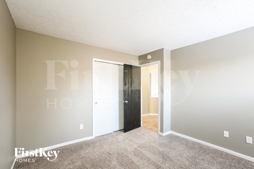 Building Photo - 11142 Baycreek Dr
