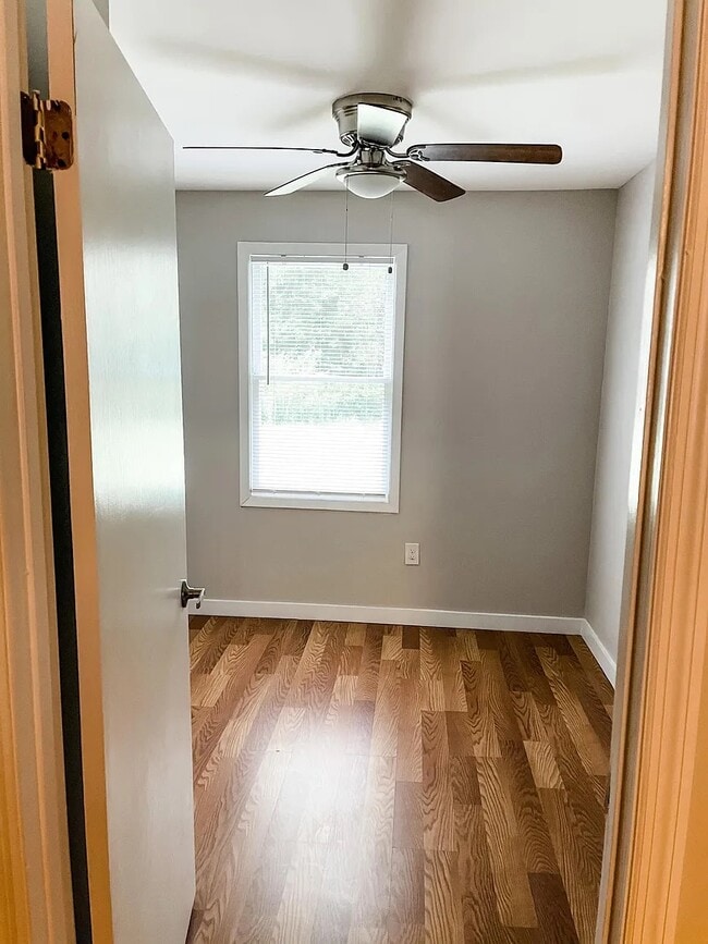 Building Photo - 59 St Johns Ave