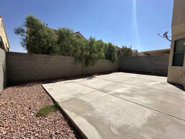 Building Photo - 9133 Dorrell Ln