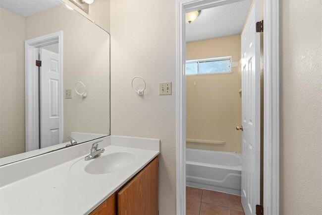 Building Photo - 716 Camp Fire Trail