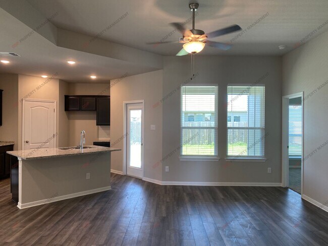 Building Photo - 4 bedroom home within Belton ISD!