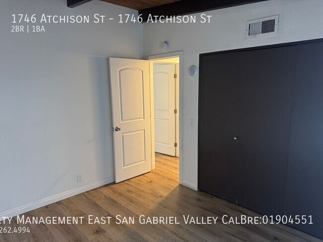 Building Photo - 1746 Atchison St