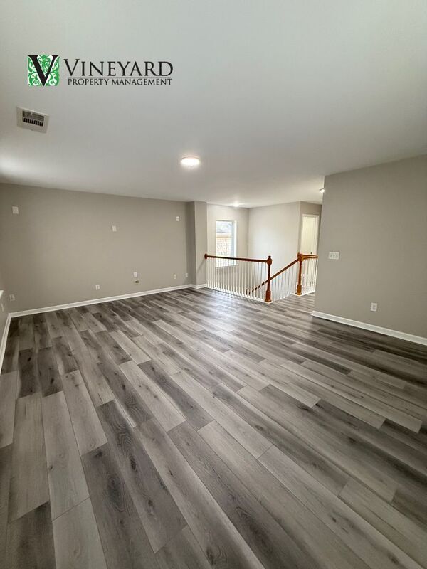 Building Photo - 116 Silver Bow Ln