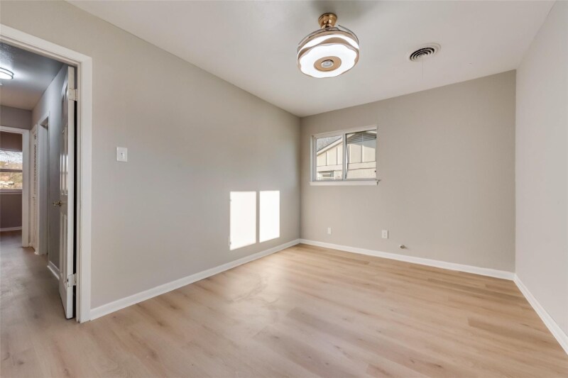 Building Photo - 4749 Marshall St
