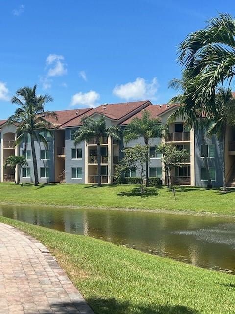 Building Photo - 201 Villa Cir