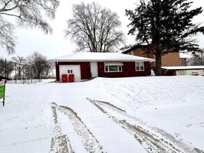 Building Photo - Charming 3-Bedroom 1-Bath Home for Rent NOW!