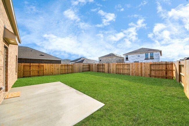 Building Photo - 3052 Dawn Sound Dr